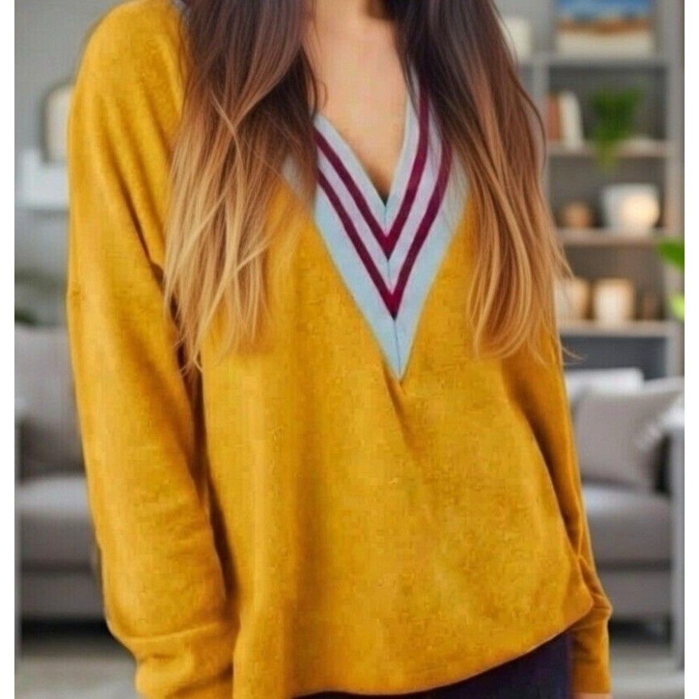 Urban Outfitters Oversize V-Neck Shirt Mustard Stripe X Small Dopamine Dressing